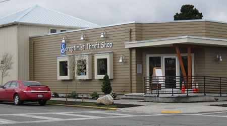 2009-0417_soroptimist_thrift.jpg 2009-0417_soroptimist_thrift.jpg