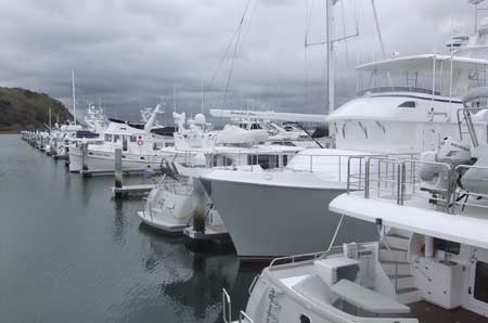 2013-0214-port-liveaboard