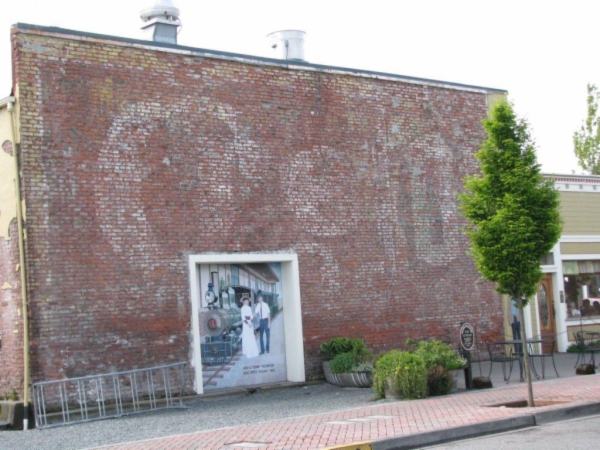 2014-1029-5-Calico Wall