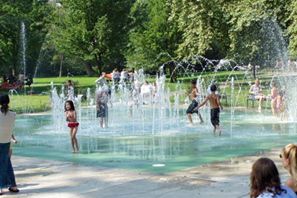 2014-1219-splash-pad