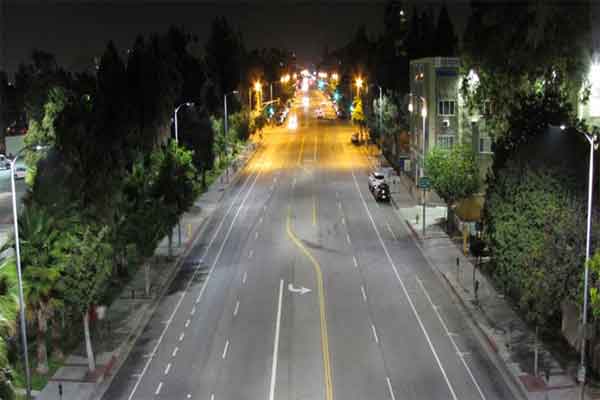 2015 0721 street lights med