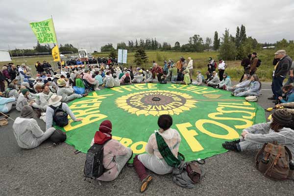 2016 0515 march pt rally 600