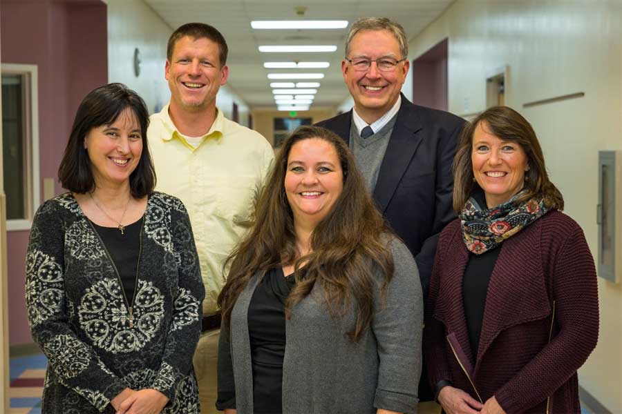 Anacortes Now School Board gives Superintendent high marks