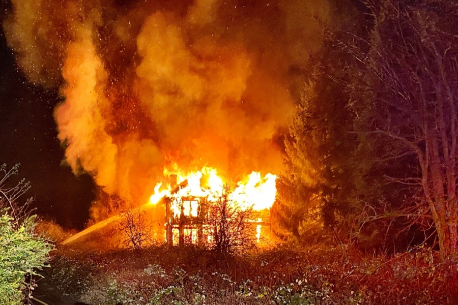 2020 12 23 AFD Structure Fire1