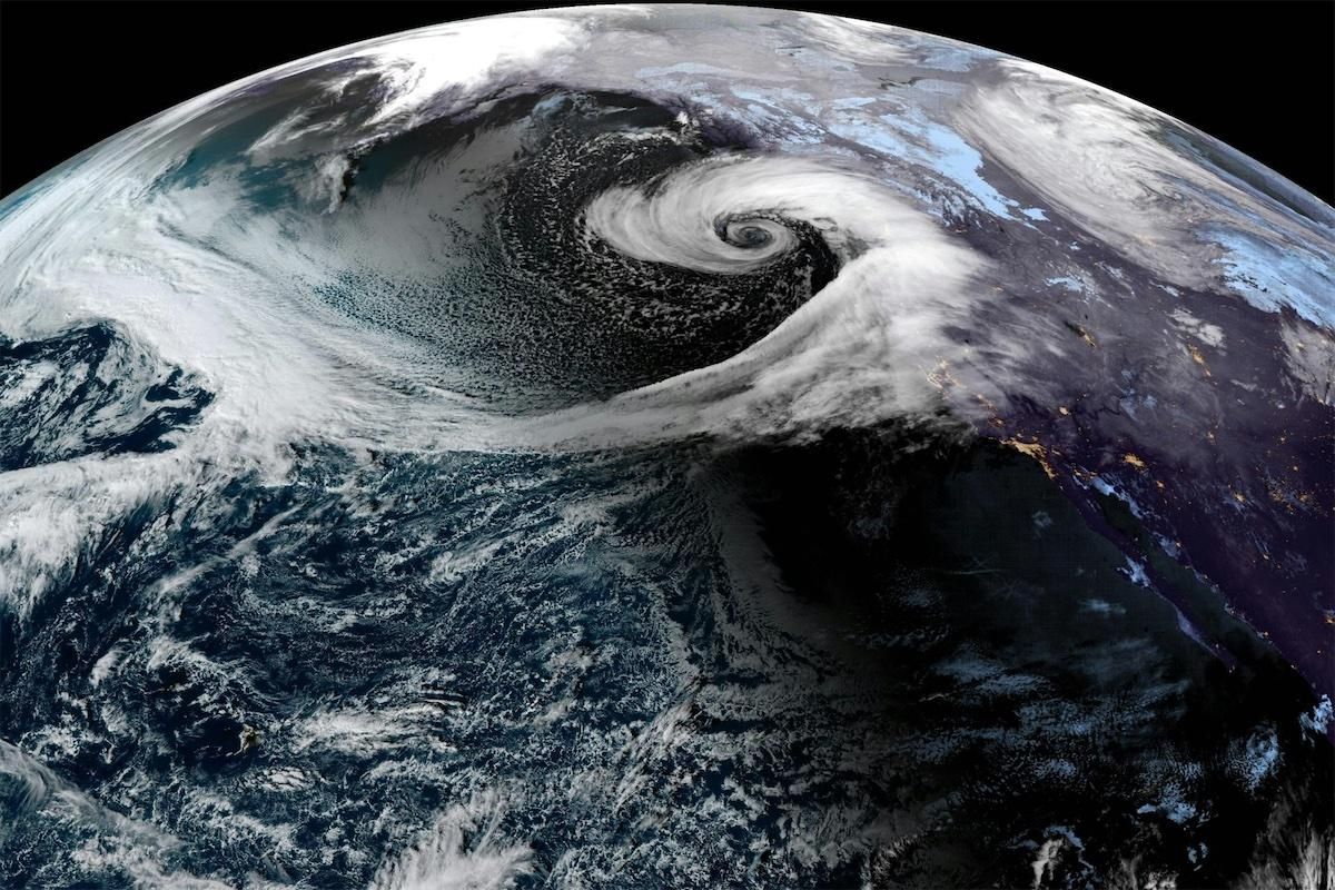 Atmospheric river meets bomb cyclone: The result is like a fire hose flailing out of control