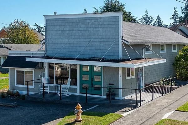 2024-1222-overlooked6