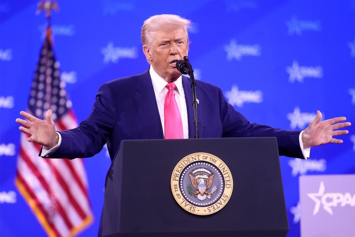 photo: Gage Skidmore   CC BY-SA 2.0 Under Trump, Social Security Resumes What It Once Called ‘Clawback Cruelty’